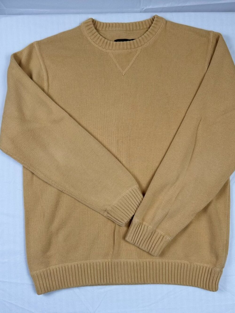 Eddie Bauer Mens Medium Yellow Cotton Crewneck Sweater Lightweight Knit Casual